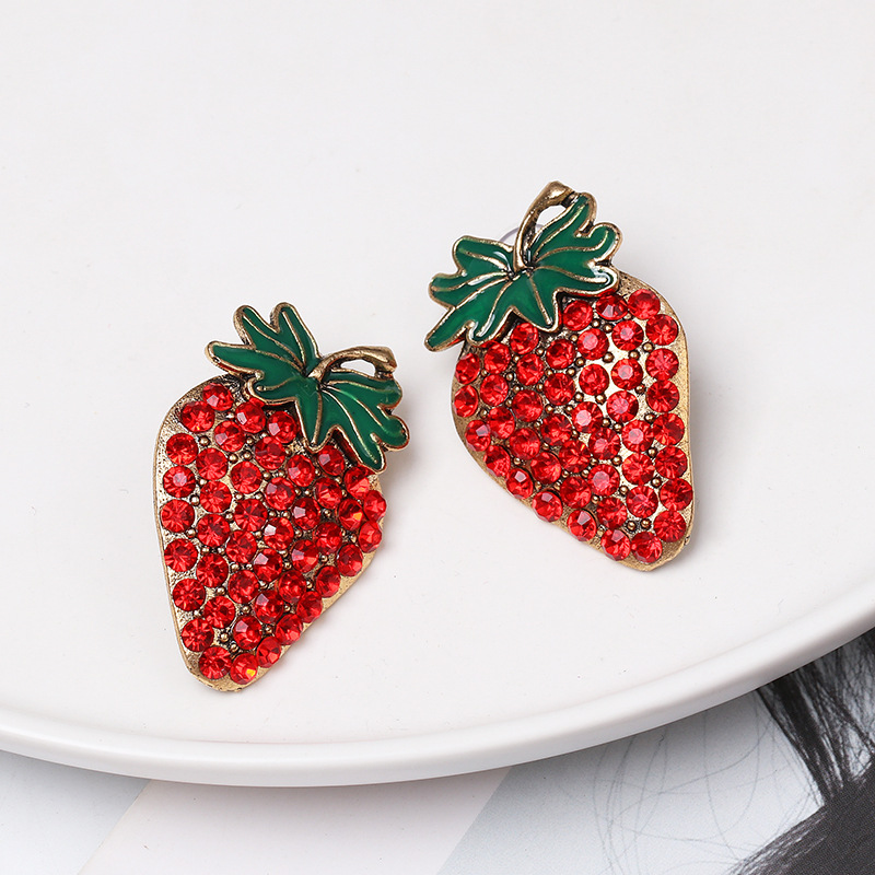 Boucles D'oreilles En Trois Dimensions Boucles D'oreilles New Strawberry display picture 2