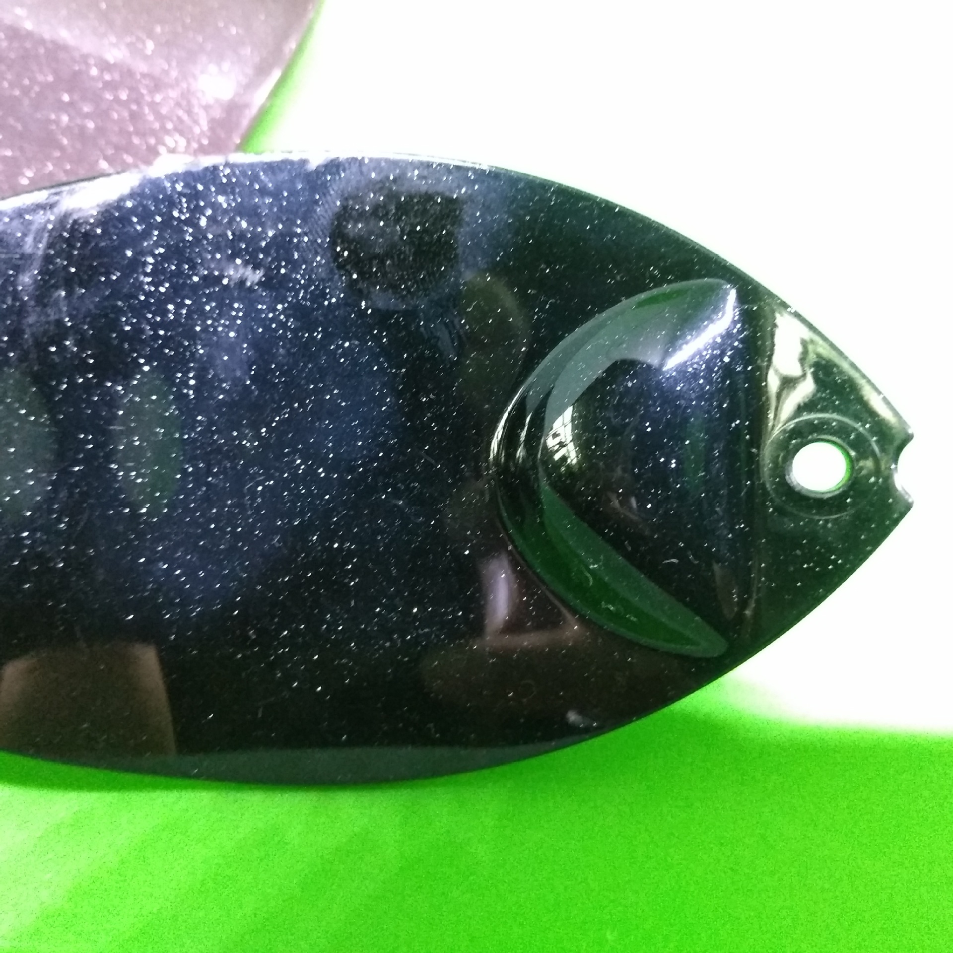 销售10年配色塑胶高光黑配色闪点黑遥控器