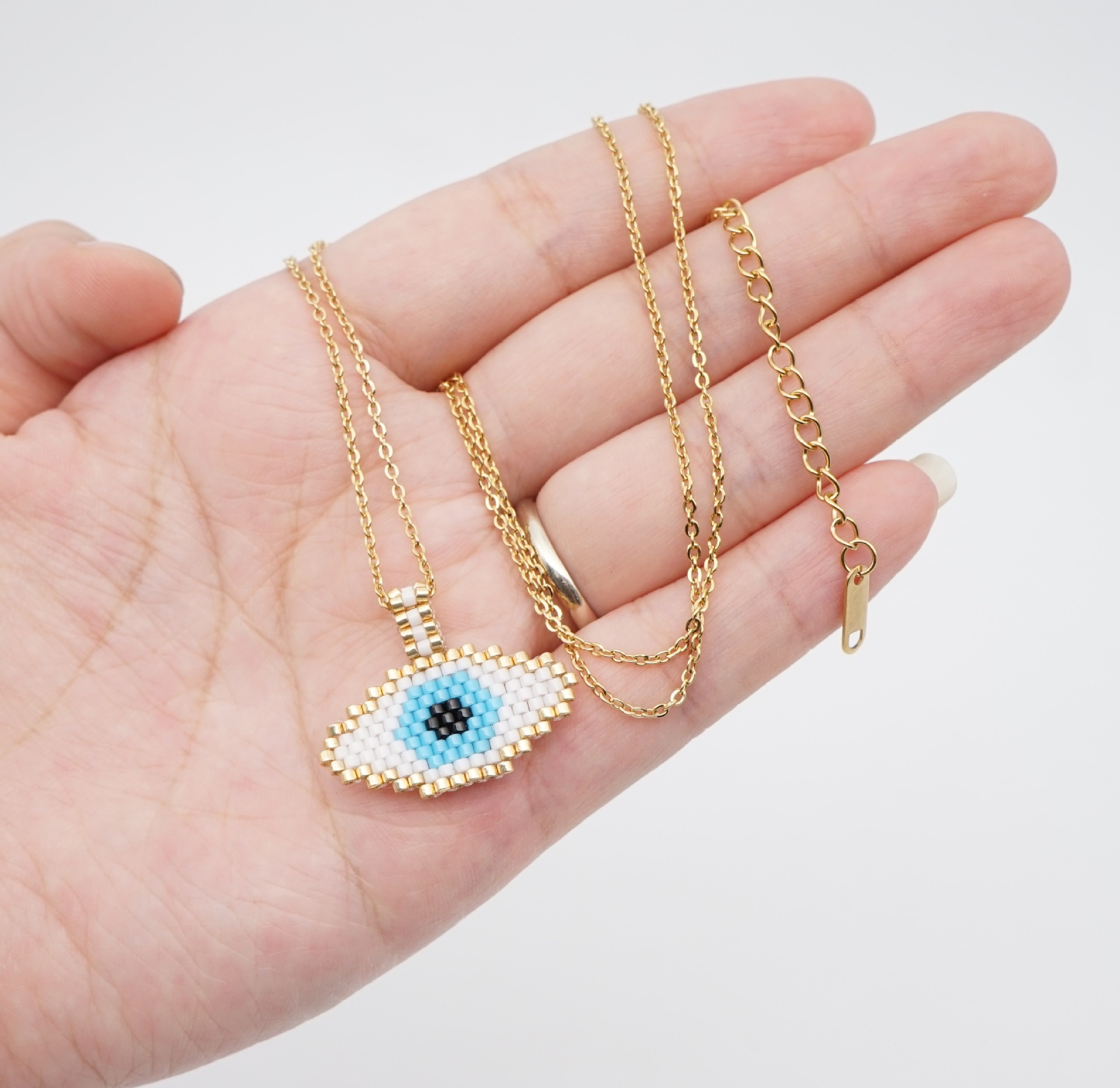 Fashion Simple Evil Eye Religious Totem Necklace display picture 3