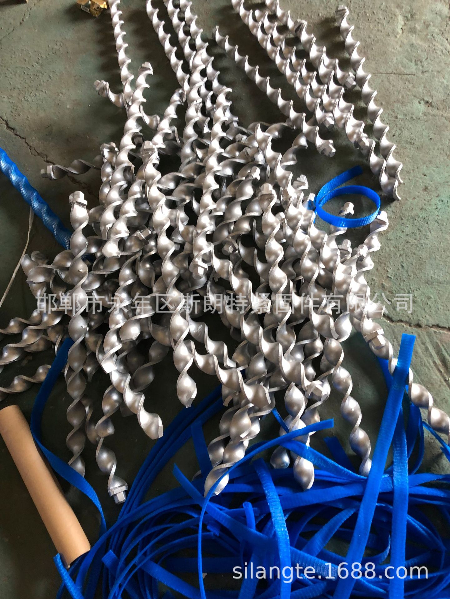 煤矿配件  螺旋钻杆 钻杆  钻头 麻花钻杆  异型钻杆 钻井配件