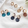 Crooked universal earrings, Japanese and Korean, simple and elegant design, bright catchy style