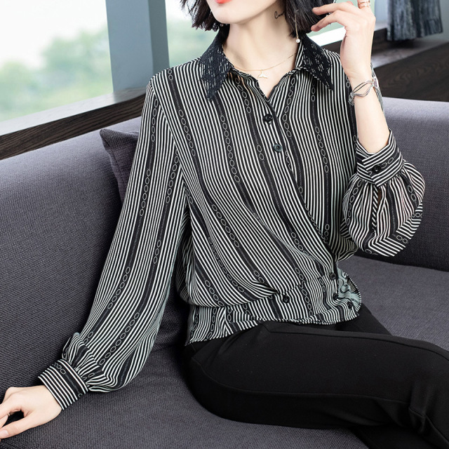 Stripe Shirt New Slim Top Fashion Lace Stitching Turn-collar Shirt 