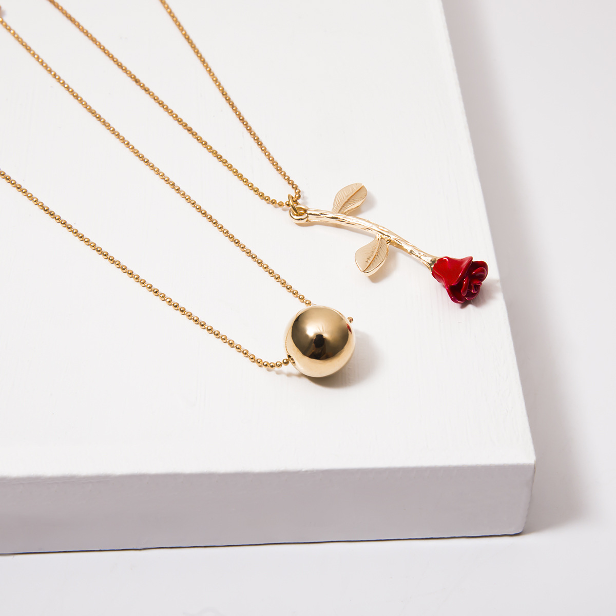 Necklace Image 6