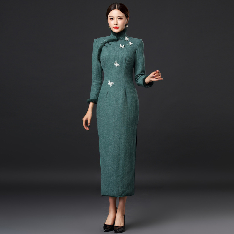 Autumn and winter new pattern have more cash than can be accounted for Self cultivation temperament Long sleeve Cashmere With cotton Fur collar banquet high-grade Cheongsam skirt cheongsam