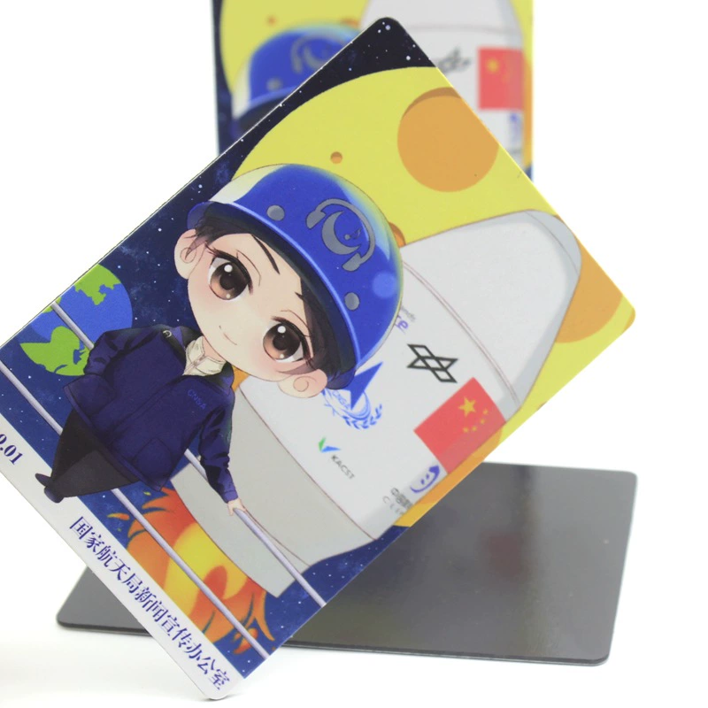 Поставка рекламных материалов магнитная наклейка на холодильник по запросу