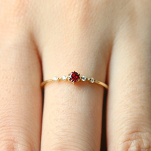 ��swish���u�¿��18k�S��t��ʯ��ָ Ů�W���r��ӆ��β��l��