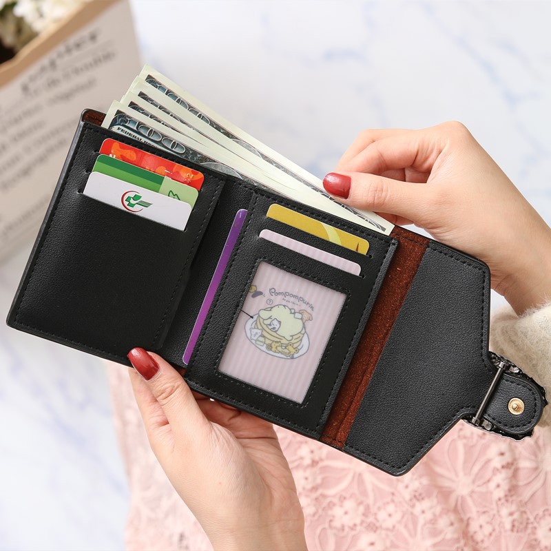 2019 new pure small wallet women's short Korean version retro versatile folding change wallet wallet cross border foreign trade wholesale