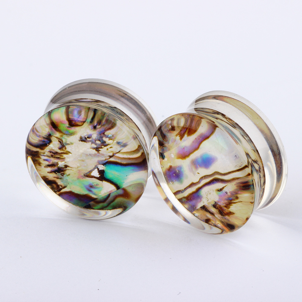 Labret piercing jewelry detail image