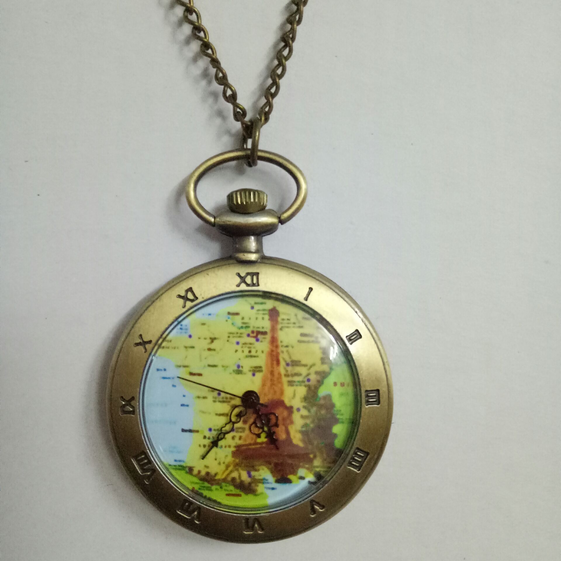 Large thin chain pocket watch European and American style single shell Paris Eiffel Tower map face pocket watch manufacturers wholesale 8128