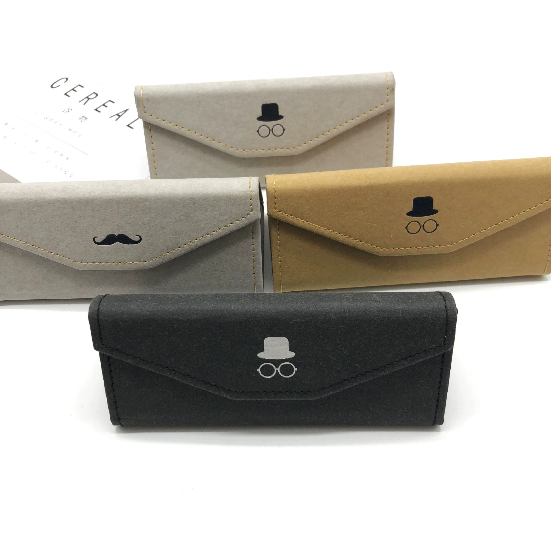 Leather foldable triangle, glasses, sunglasses, wallet, optics, (Physicals)