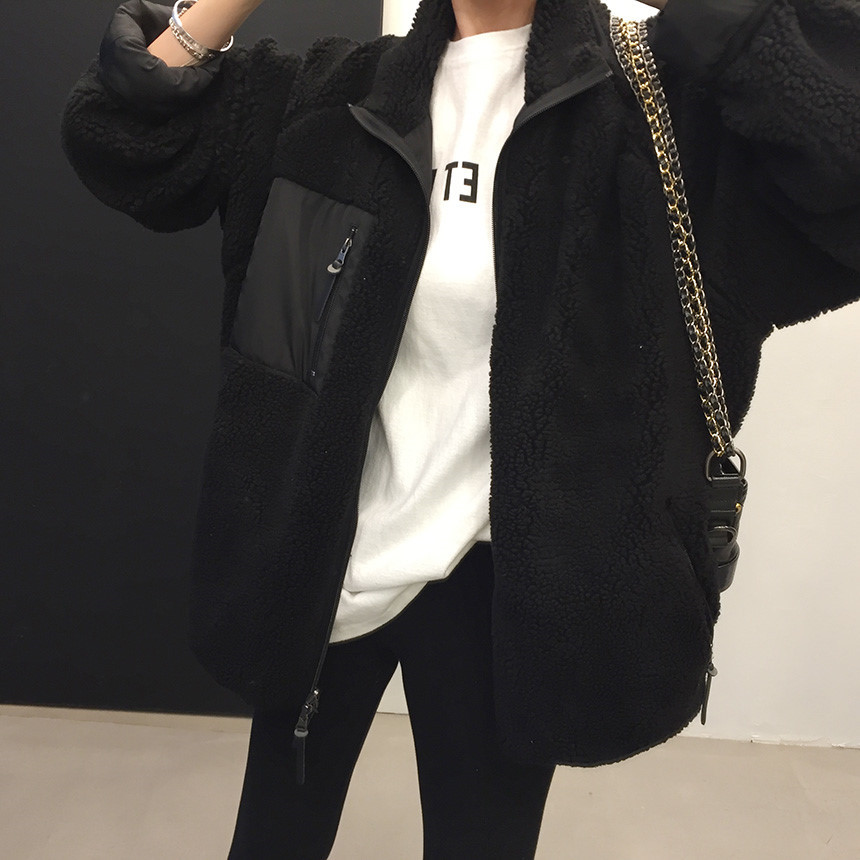 Women's Lamb Wool Coat With Pocket Detail And Stand Collar_voghion.com