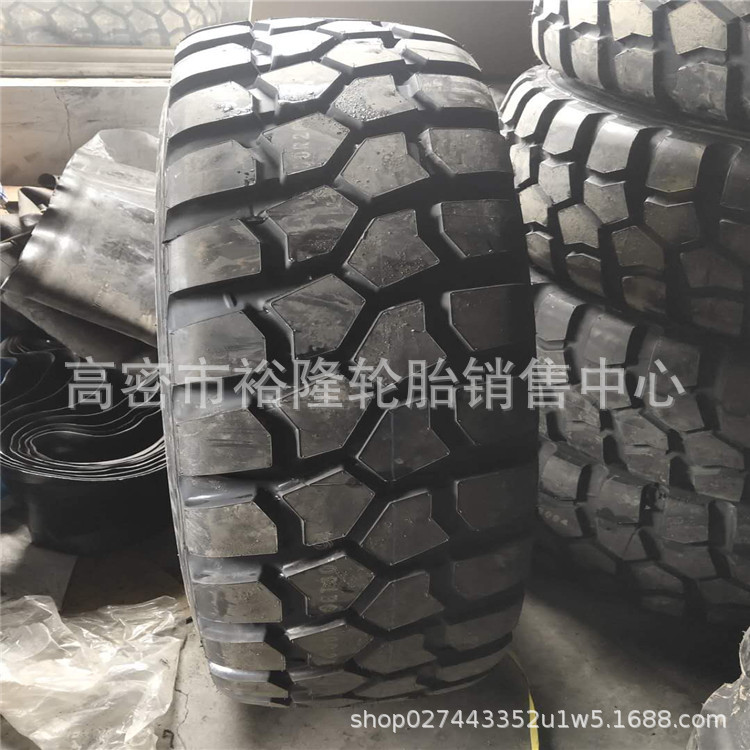305 335 365 425/80R20 335/80r18越野消防轮胎