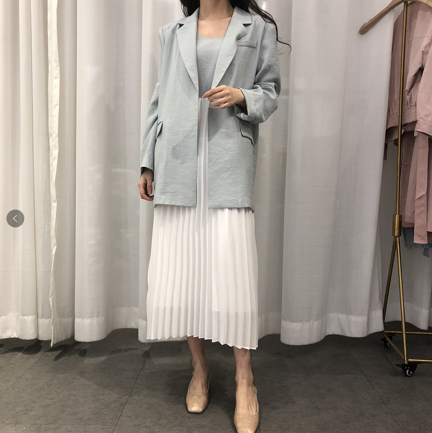 Costume femme en De la dentelle - Ref 3335188 Image 1