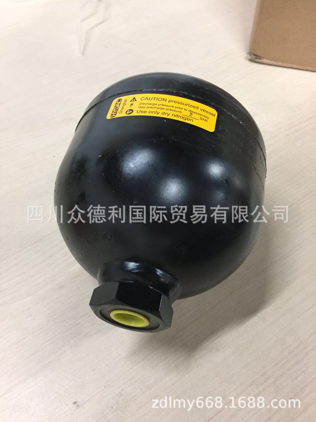 贺德克代理供应隔膜式蓄能器SBO210-1.4E1/663U-210AB055