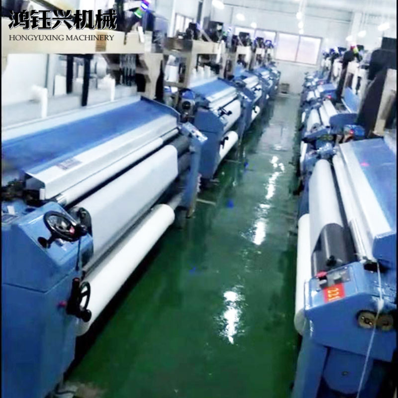 青岛自动喷气织机厂家加工 轻型高速纺织厂用织布机-阿里巴巴