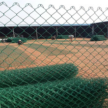 体育场用铁丝网  PVC铁丝网   PE勾花网  包塑铁丝网