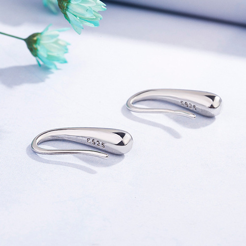 Korean style forest style small ear hook earrings for women to sleep in without taking them off, cool style personalized student simple jewelry