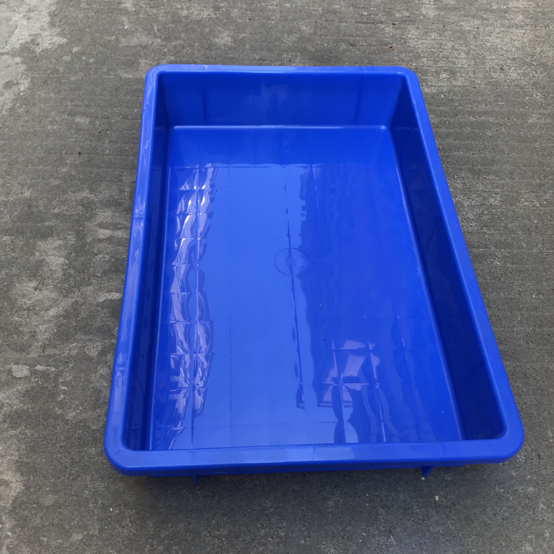 东莞子佳供应蓝色塑料方盘 塑胶黑色防静电托盘 440*290*75