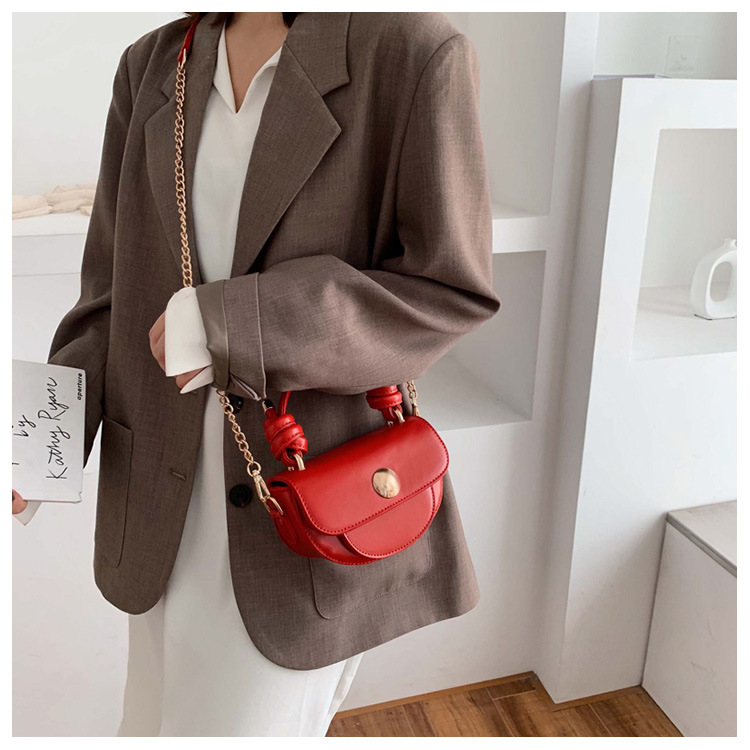 Mode Tragbare Single-shoulder-tasche Koreanische Herbst- Und Winter-messenger-satteltasche display picture 9