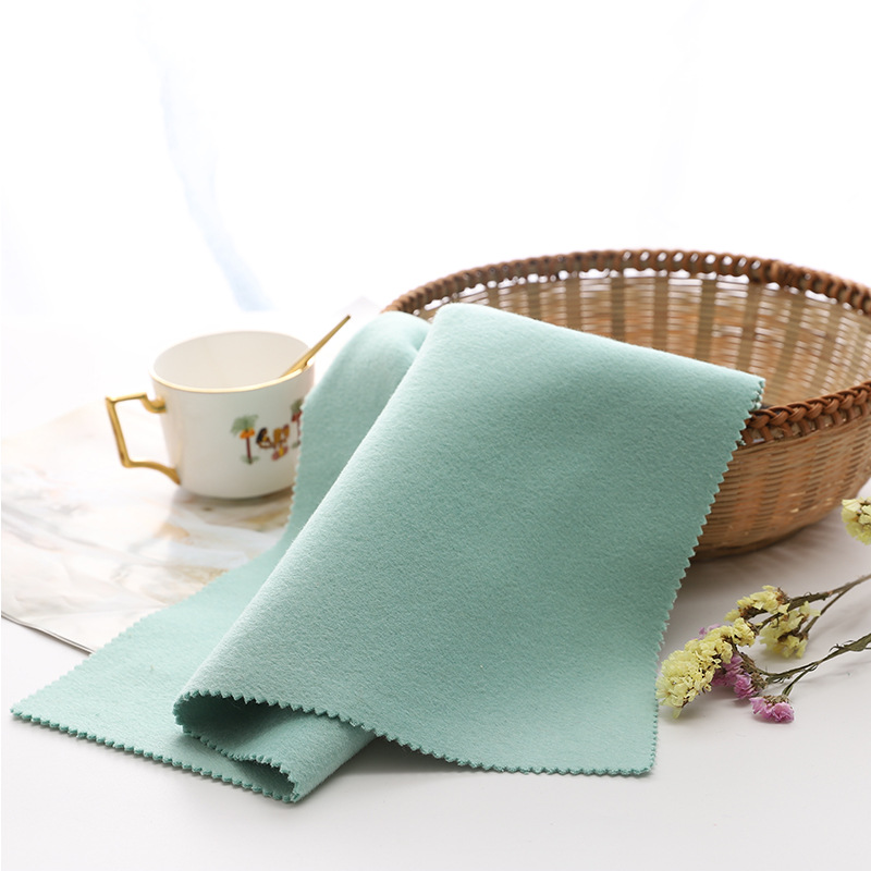 레이크 워터 블루