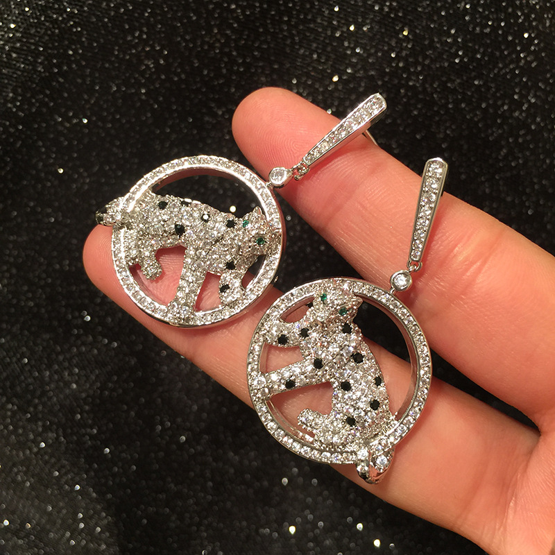 S925 Silver Needle Creative Animal Leopard Circle Earrings Micro Inlaid Zircon Earrings display picture 1