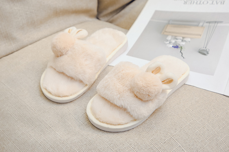 X Autumn And Winter New Children's Plush Slippers Home Warm Cartoon Fashion Soft Bottom Winter Baby Wholesale Fur Ball Style display picture 10