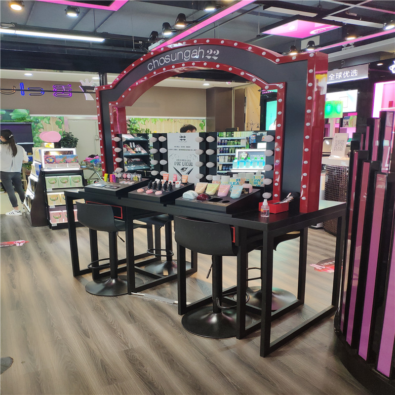 广东广州厂家新款时尚彩妆化妆烤漆定制展示柜展示台展示架中岛台