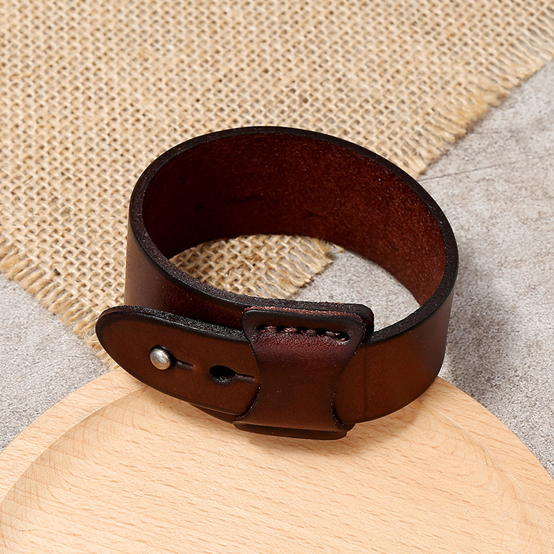 Retro Simple Men's Leather Bracelet display picture 6