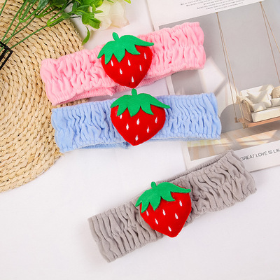 Japan Korea Edition new pattern originality Cartoon fruit strawberry Hair hoop Wash one's face Deposited mask Hair band Washing hair wholesale