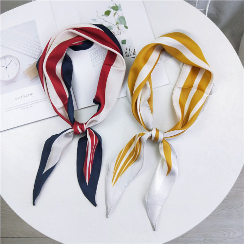 Color-blocked diamond-shaped small silk scarf for women in spring, autumn and summer fashion versatile professional scarf Korean style scarf headscarf bag accessories