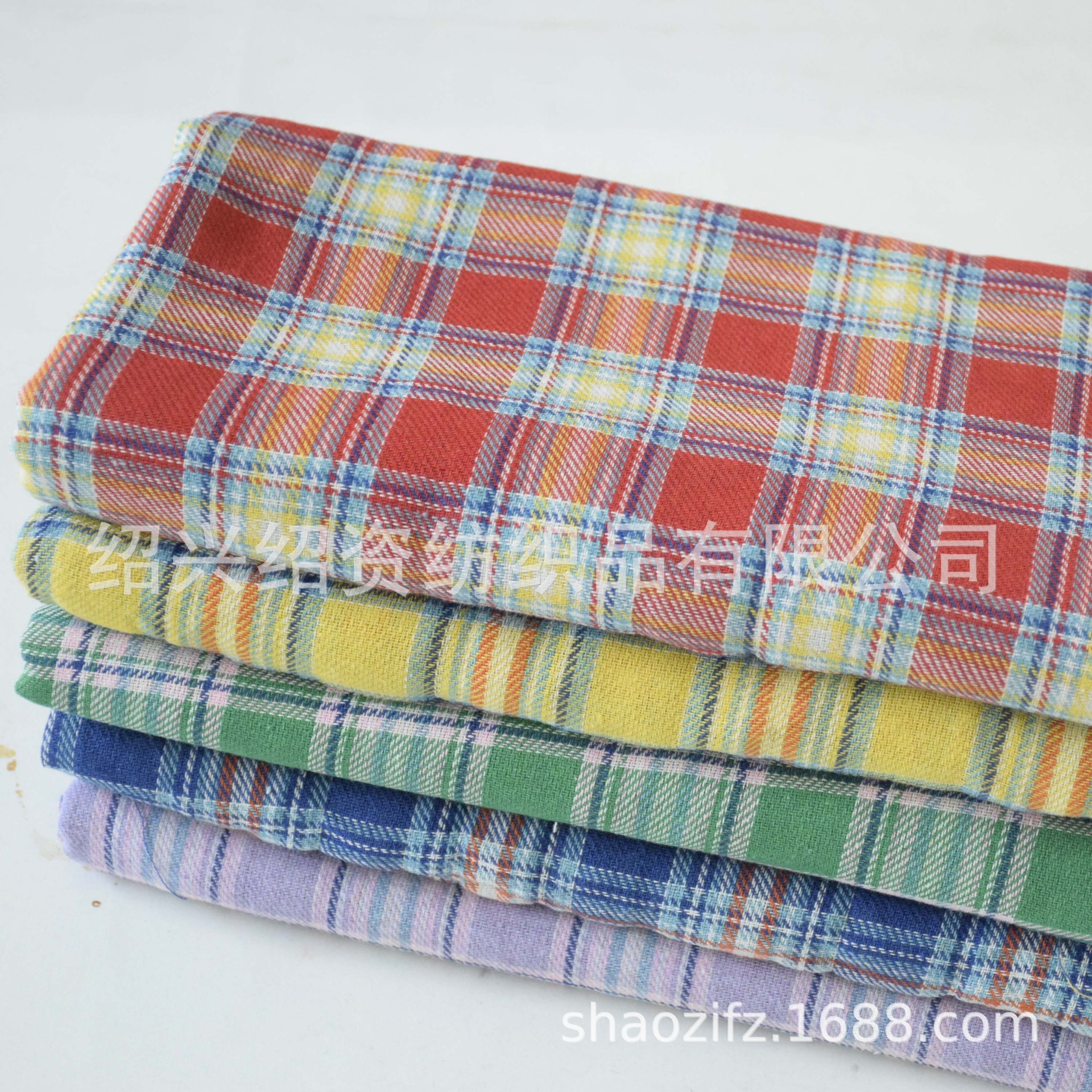 涤棉磨毛色织梭织格子衬衣西服套装连衣裙休闲服鞋帽箱包时装面料