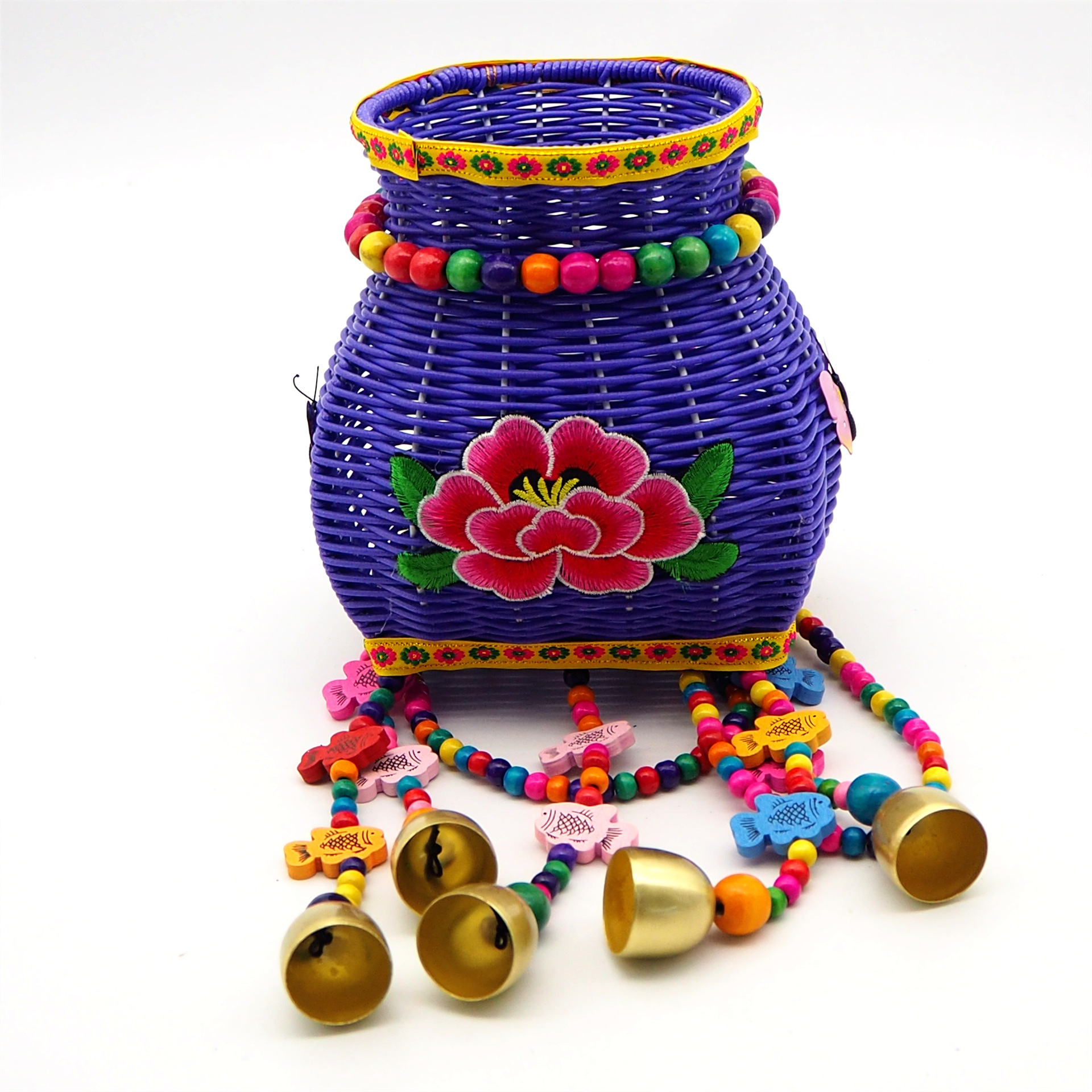 중간 색상 바구니