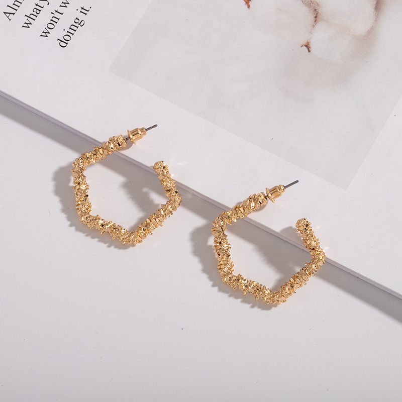 Exaggerated New Geometric Creative New Ore Crystal Peach Heart  Earrings Wholesale display picture 2