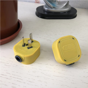�S��ֱ�N �¿�1.4��һ�w�B�w�~Ƭ ���zˤ����10A�Դ�����^�͸ߜ�