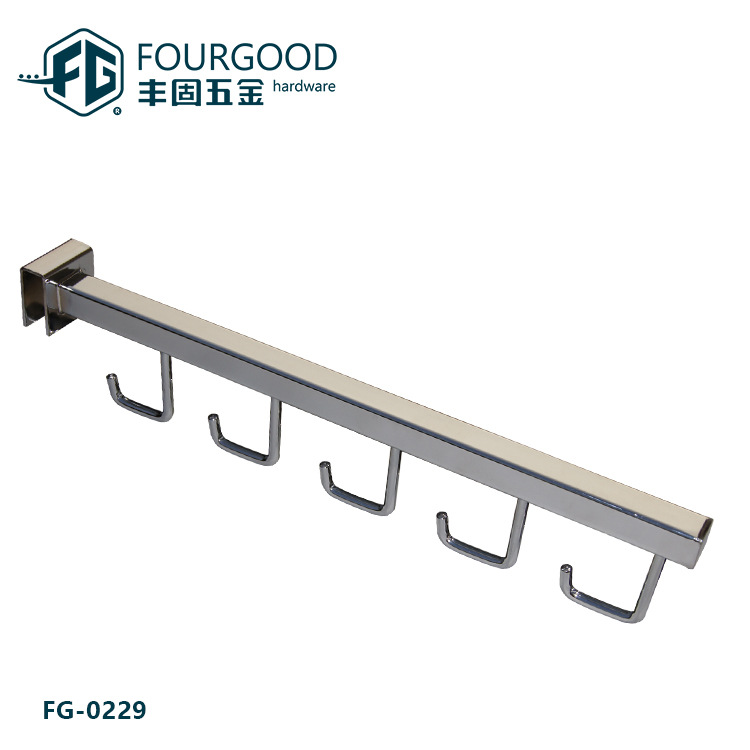 Foshan hardware Tarjeta de suministro directo de fábrica tubo redondo gancho de cabeza ropa J gancho tienda de ropa gancho de metal