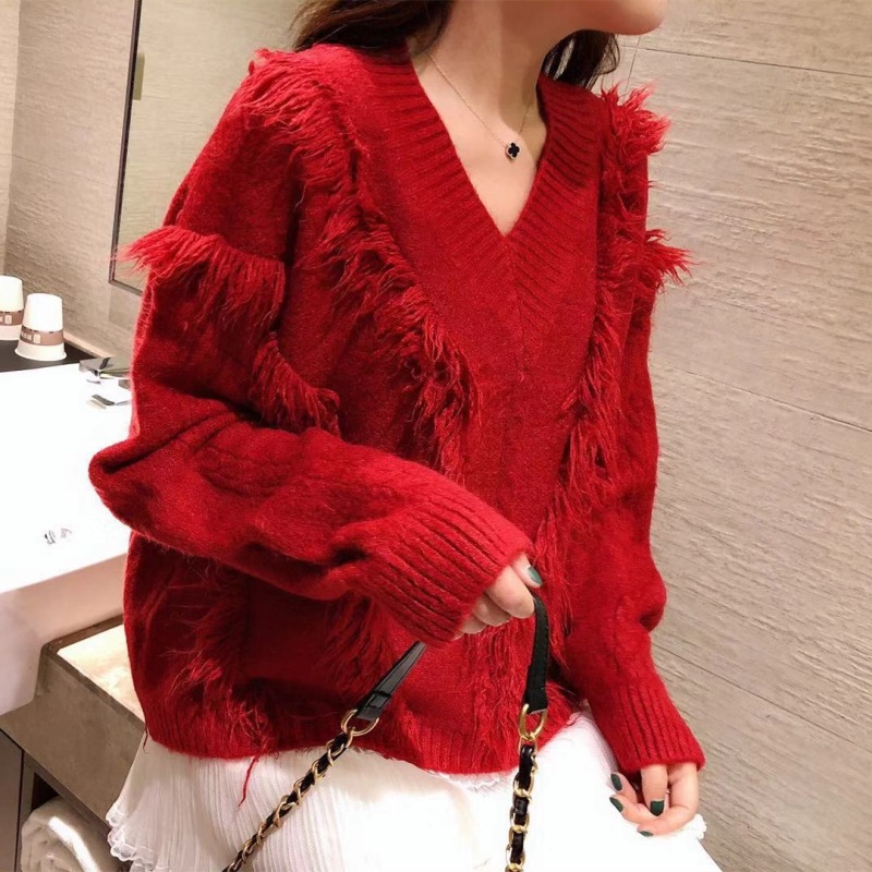 fashionable knitted sweater