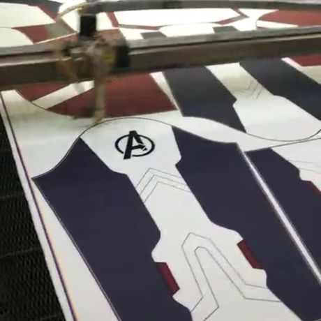 2019 Avengers 4 Quantum Warrior 3D In kỹ thuật số Marvel Heroes với cùng một chiếc áo len Nam rộng lớn Áo