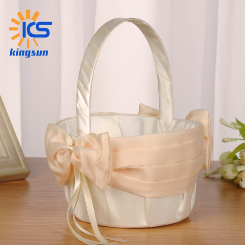 Western-style new butterfly wedding celebration flower basket wedding flower child hand-held plastic flower scattering small flower basket wedding supplies wholesale