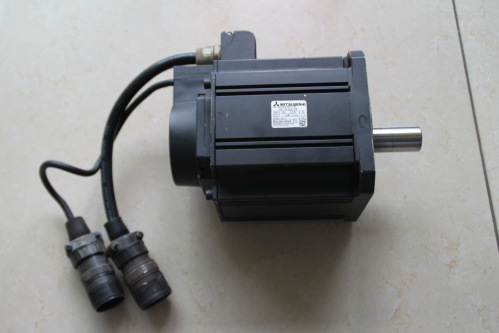 伺服马达HC-SF152-S4 HC-SF152K-S4 保修三个月