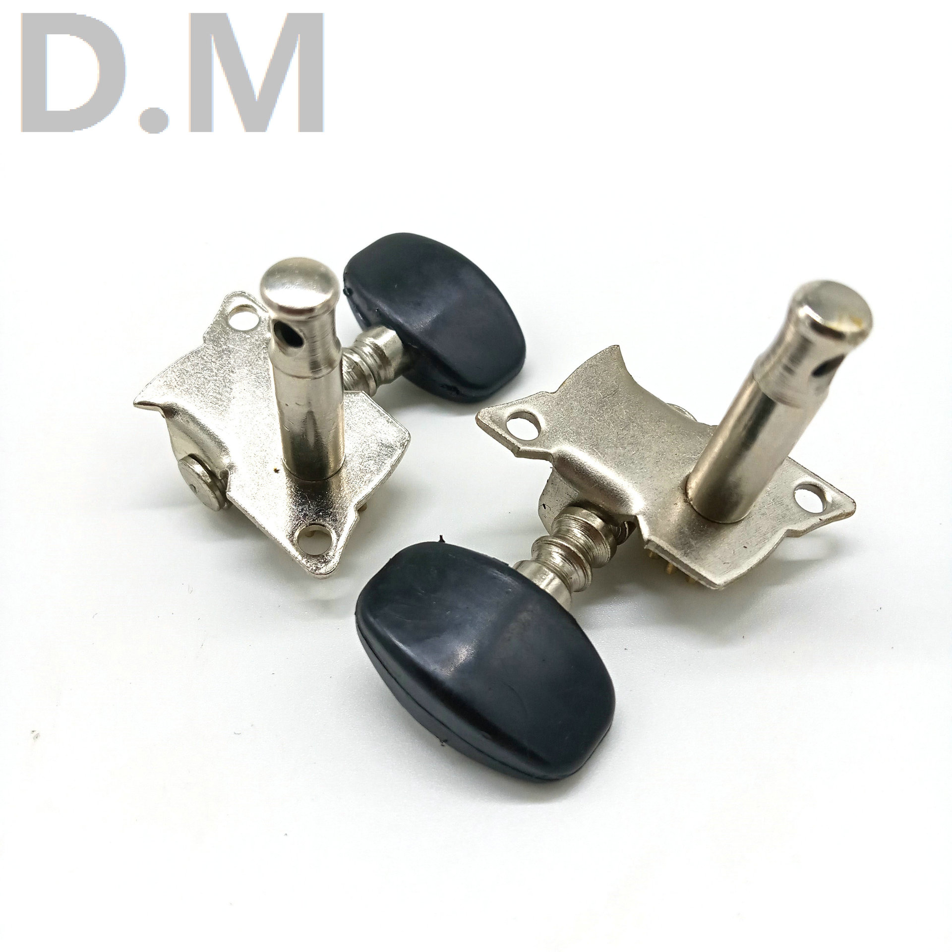 Directo de fábrica de una sola cadena botón Reino Unido cadena eje de sarga negro Yuan cabeza abierta ukelele corto acero columna cadena Winder