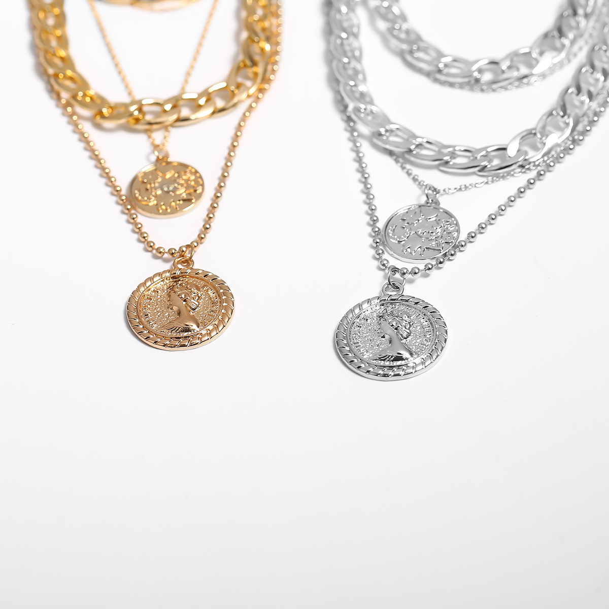 مجوهرات هندسية سميكة سلسلة البند الديكور الإناث الرجعية صورة عملة متعددة الطبقات شرابة قلادة display picture 10