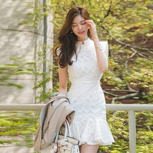 2023夏季新款韩版女装收腰显瘦蕾丝鱼尾中长款连衣裙