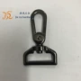 夹子女包板扣
