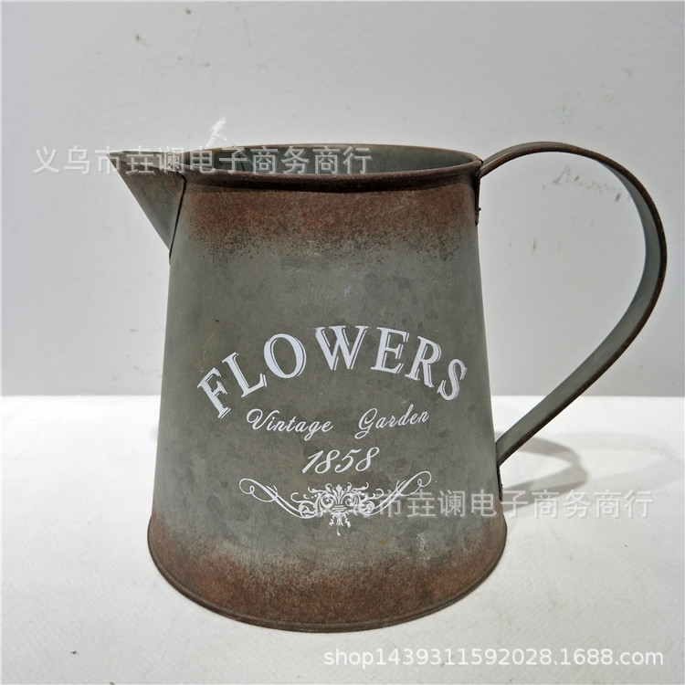 AB020585A68158C91BDD4391A928C9