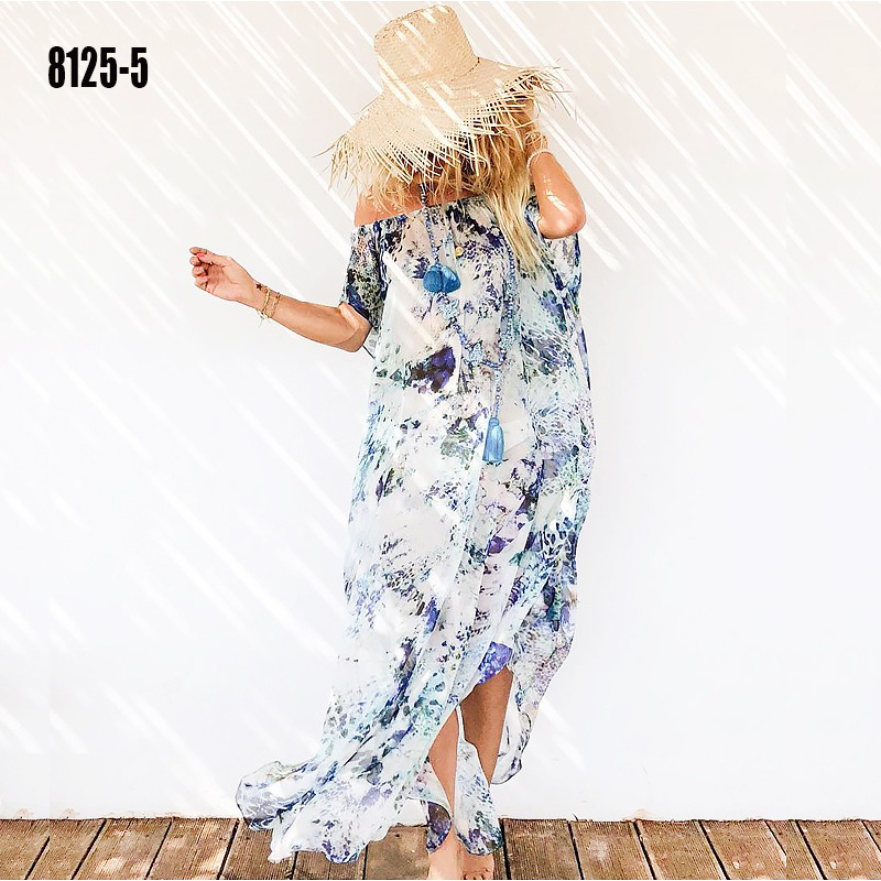 8125-5 синий цветок на белом фоне