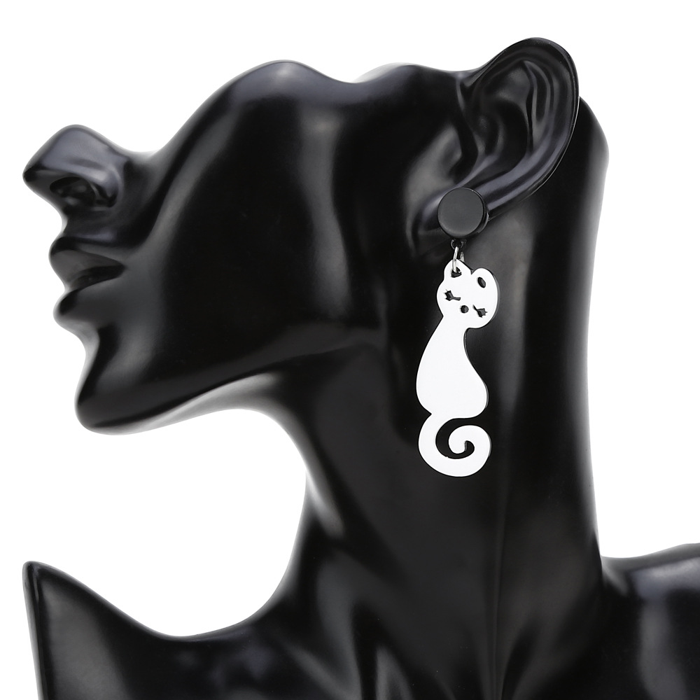 Long Earrings Acrylic Cute Cartoon Black And White Cat Earrings Earrings Female display picture 5