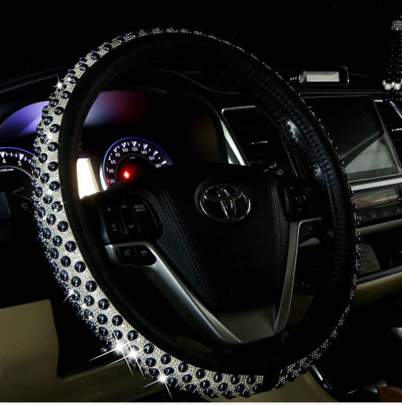 Direct factory wholesale cross-border pearl and diamond-studded car steering wheel cover, summer ice-bead anti-slip car interior handle cover