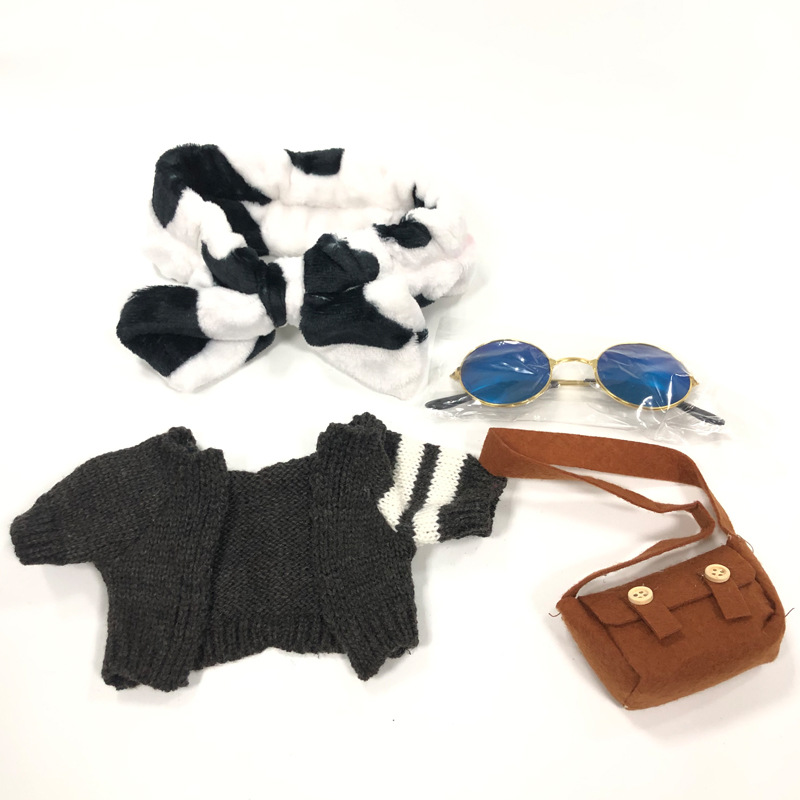 Celebridad en línea de pato ácido hialurónico accesorios de ropa de muñeca ácido hialurónico pato 30cm sombrero gafas accesorios pequeños accesorios de pato amarillo