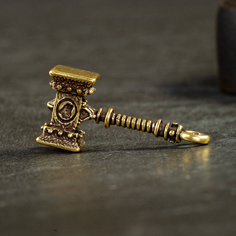 Brass creative domineering brass solid Thor's hammer key chain pendant hammer pendant stall supply