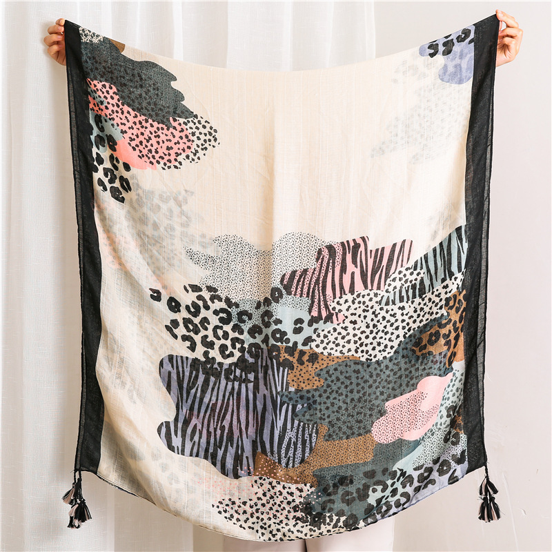 Foreign trade single export Polish women's cotton and linen feel oil painting vignette gradient scarf sequins decorative elegant shawl Foreign trade single export Polish women's cotton and linen feel oil painting vignette gradient scarf sequins decorative elegant shawl